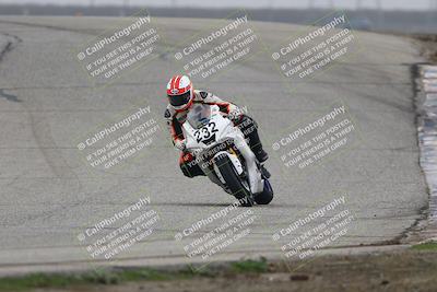 media/Nov-29-2025-TrackDaz (Sat) [[10ae2d9bce]]/B Group/Session 3 (Outside Grapevine)/